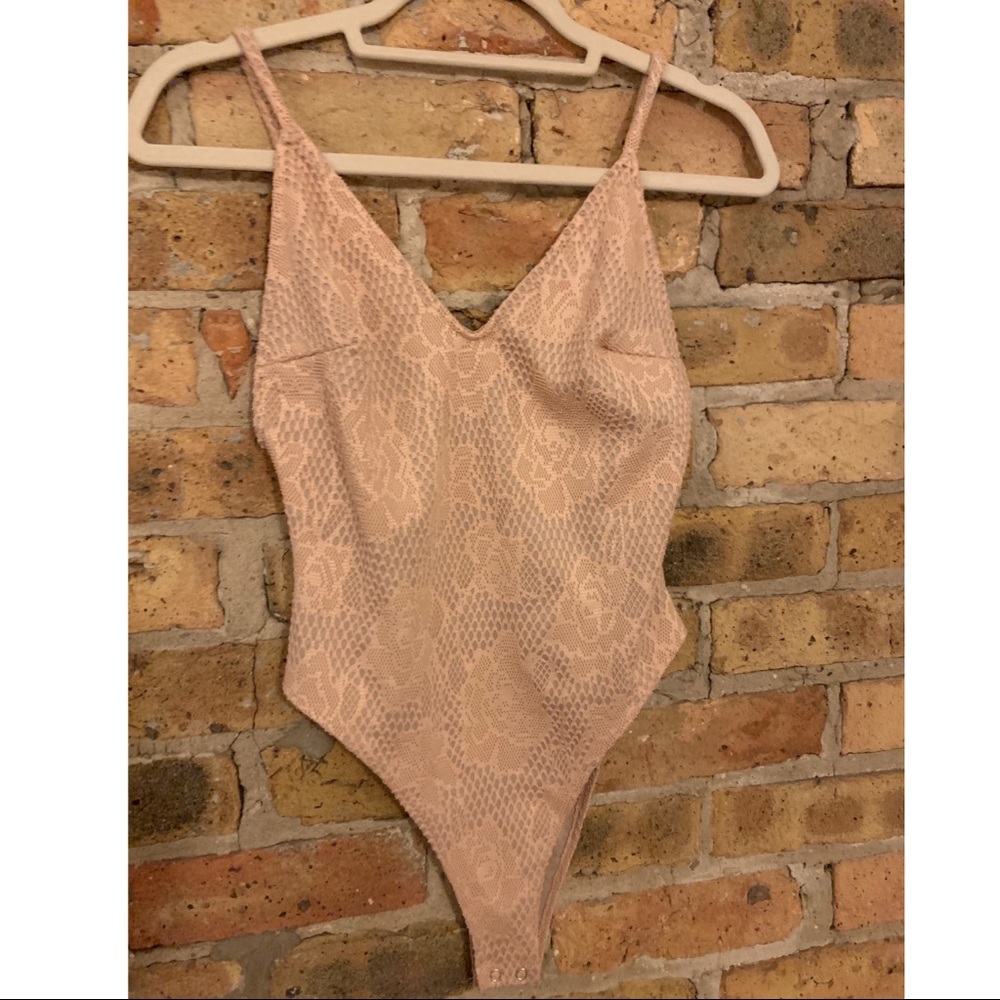 Pink roses bodysuit